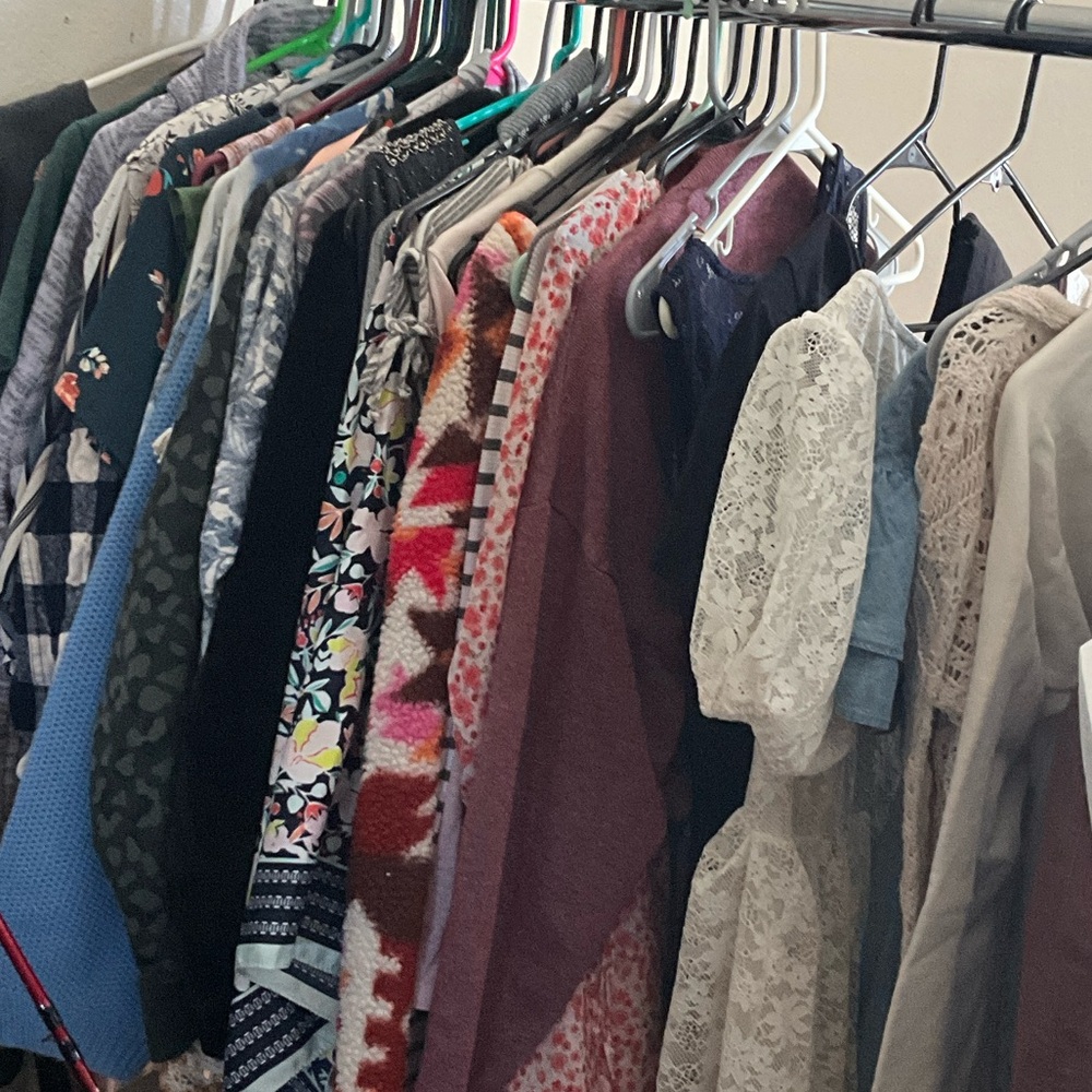 Mystery bundle! 5 pieces for $20! Cute stuff, skirts, dresses, pants, tops.